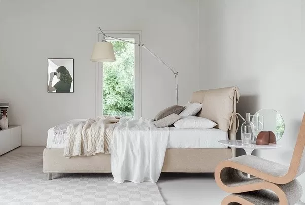 Agù Mobili collezione complementi letti matrimoniali, singoli una piazza e mezza