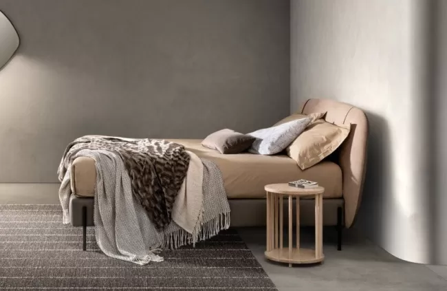Agù Mobili collezione complementi letti matrimoniali, singoli una piazza e mezza