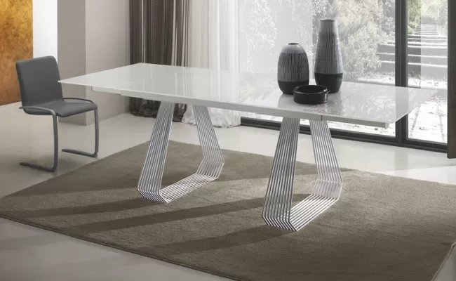 Agù Mobili collezione Tavoli e Sedie