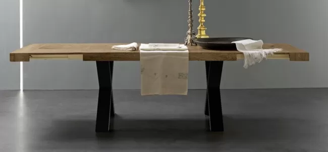 Agù Mobili collezione Tavoli e Sedie